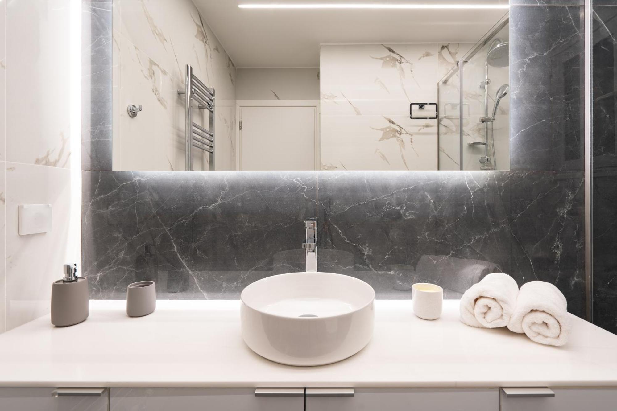 Exclusive And Deluxe Apartment In Athens City מראה חיצוני תמונה